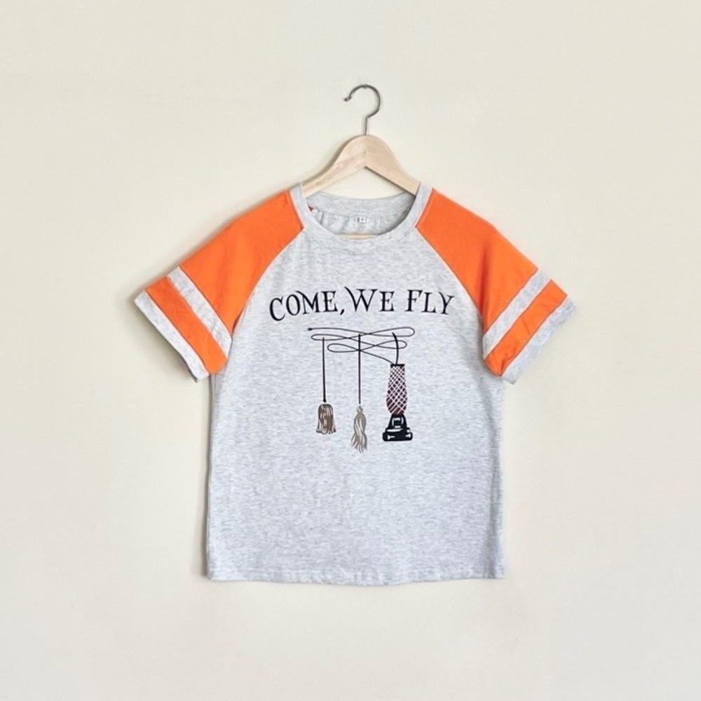 “Come, We Fly!” Halloween Retro Witch Brooms Ringer T Shirt Women’s size Small